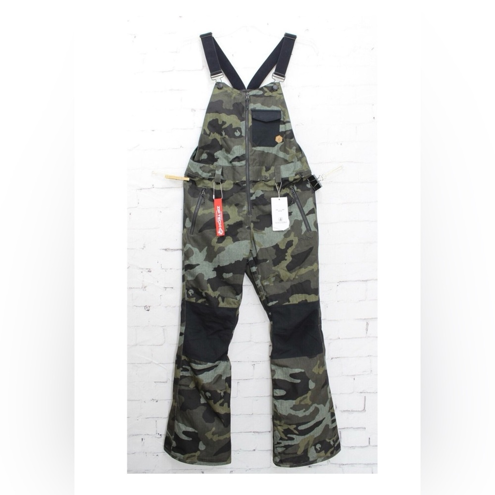 Women’s Volcom Swift Bib Overalls Size M